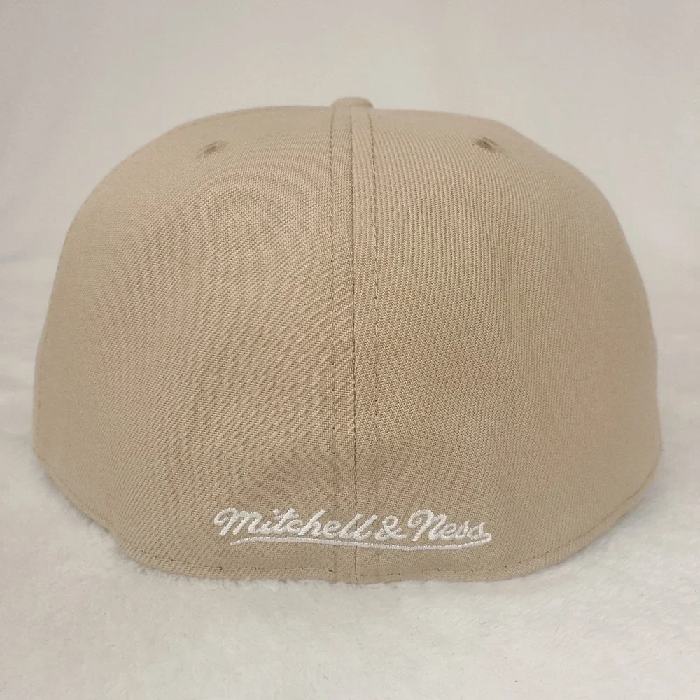 Oakland Athletics Mitchell‎ & Ness MLB Fitted 7 3/4 Flatbill Cap Hat Khaki NWT